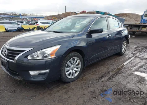 2015 Nissan Altima 2.5 S from USA, damaged, VIN 1N4AL3AP3FC201378